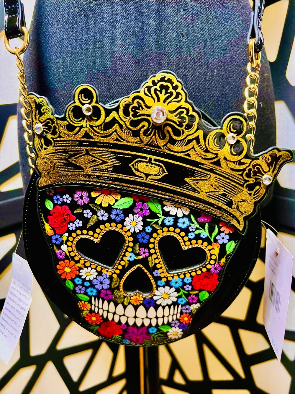 Betsey Johnson Black w/Gold Kitsch Halloween Queen Sugar Skull Crossbody NWT - Picture 4 of 12